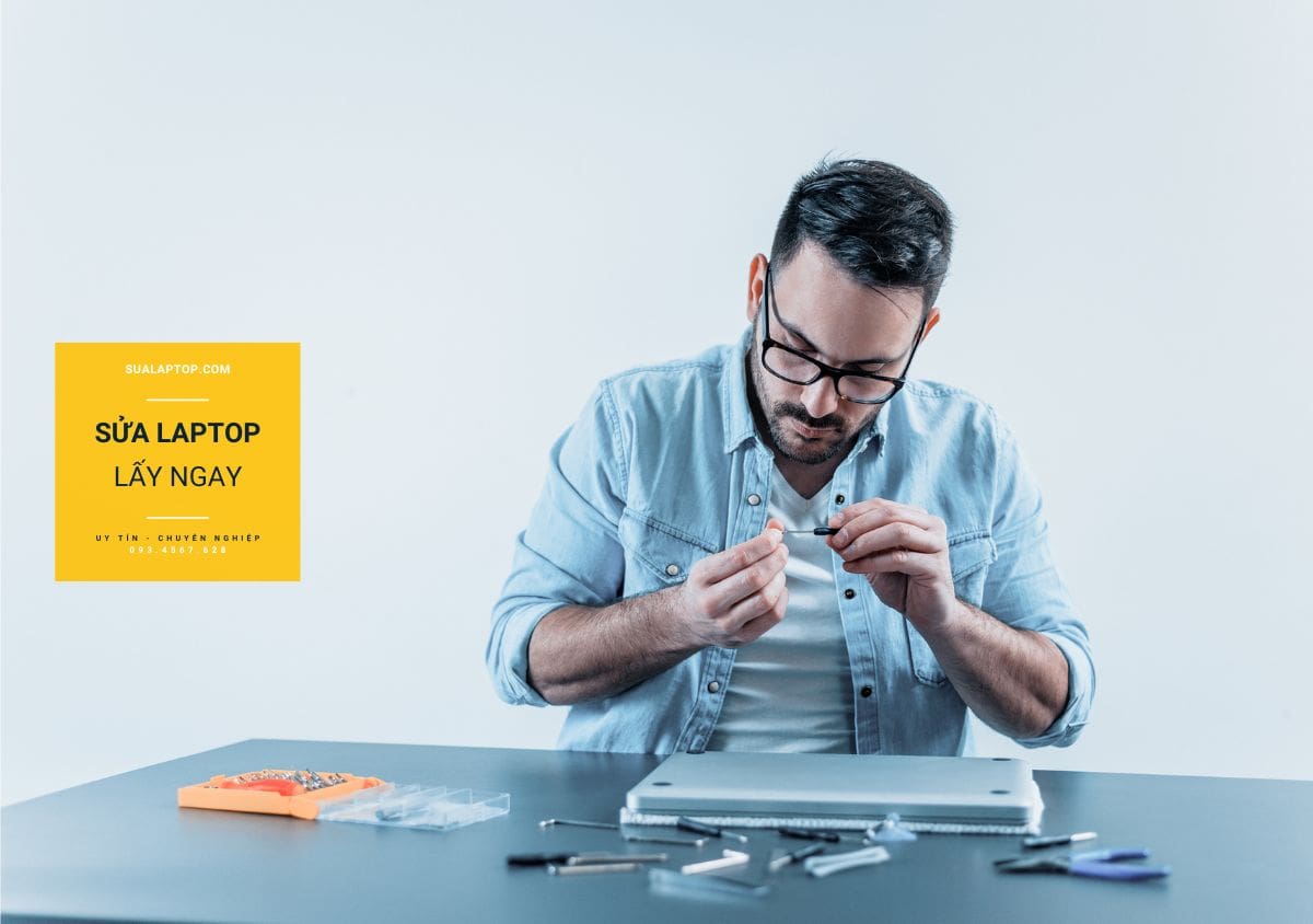 sualaptop.com đơn vị sửa bản lề laptop chuyên nghiệp